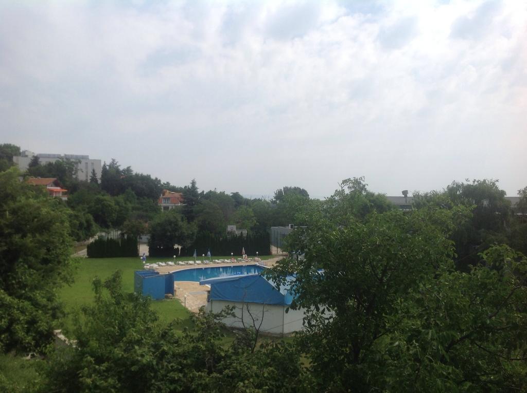 Apartments Vicente Golden Sands Bagian luar foto